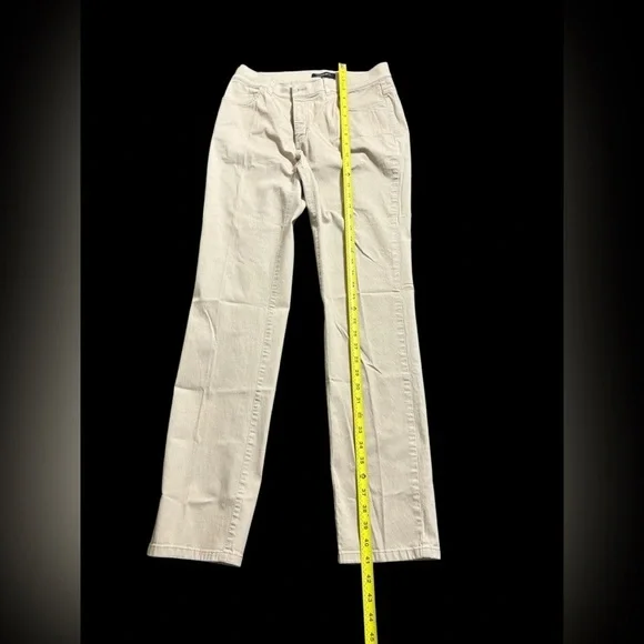 Lafayette 148 New York
Cropped Straight-Leg Denim Jeans size 6 - Picture 8 of 13